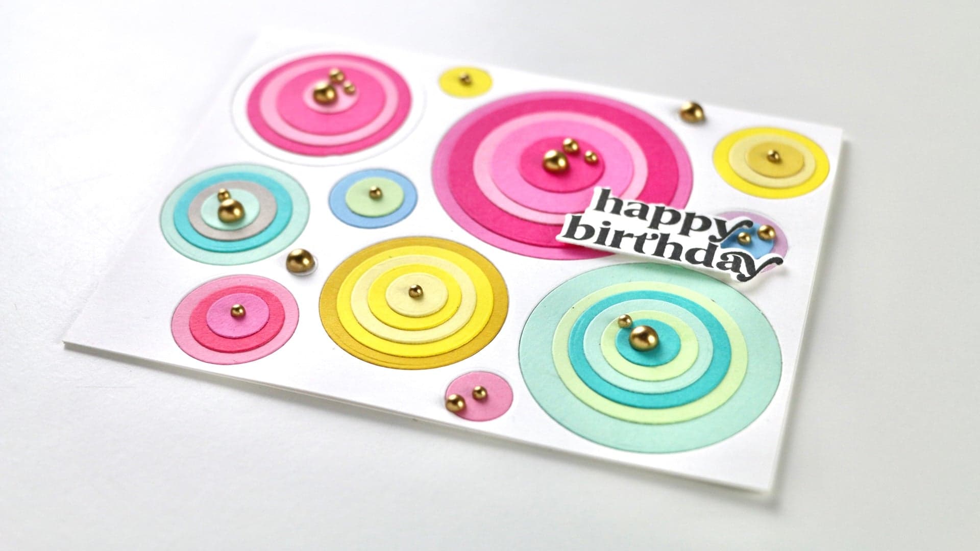 The photo shows one of the cards made with crafty leftovers for today's post. 