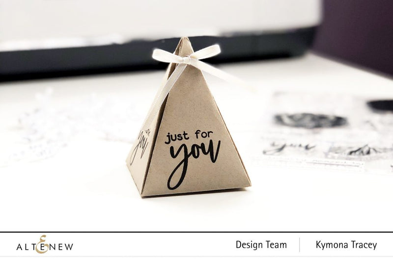Quick and Easy Way to Create a Triangle Gift Box