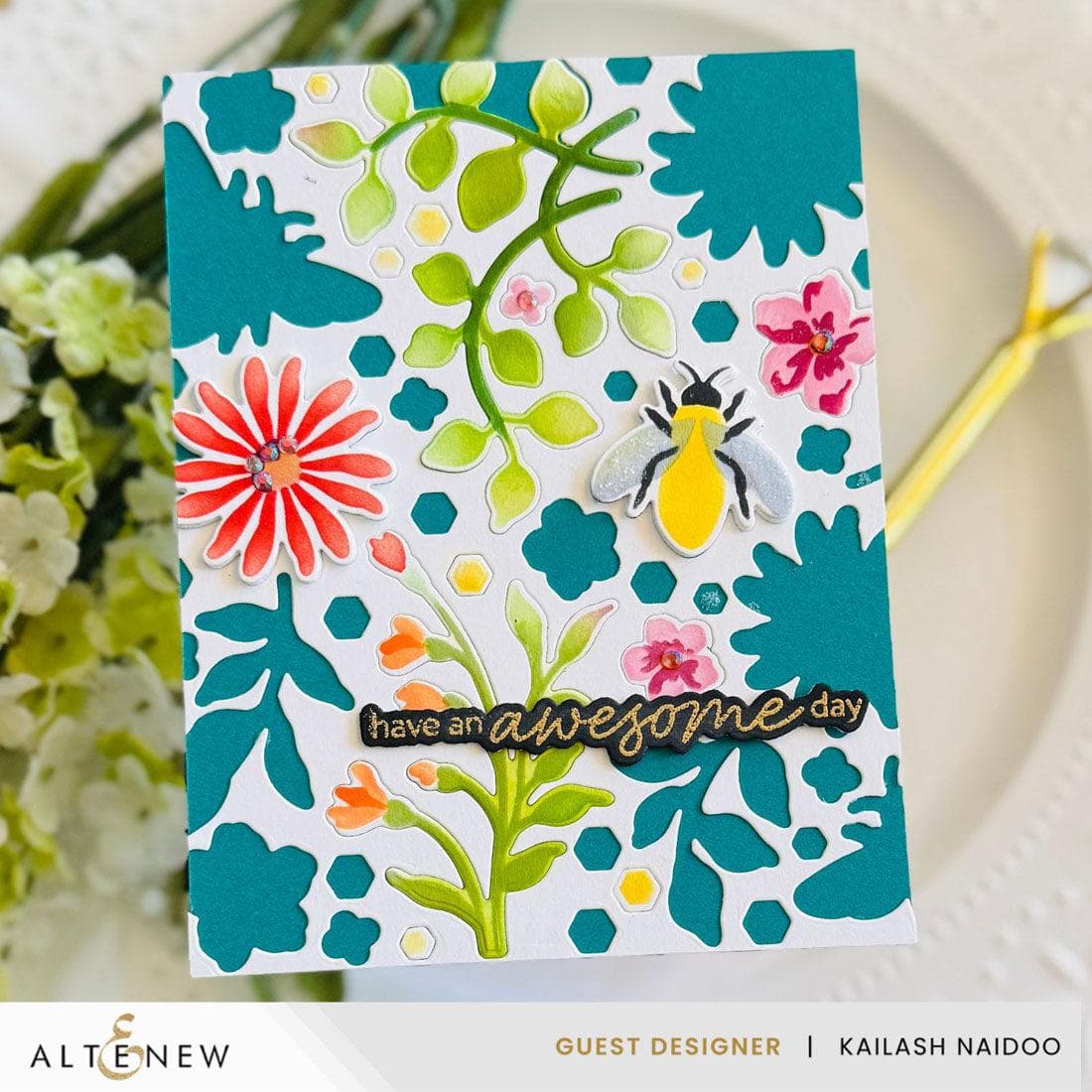 Craft Your Life Project Kit: Honeycomb Haven Add-On Die Set