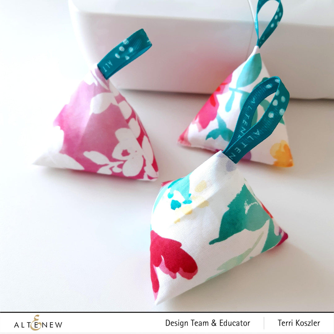 Qingdao F And A Textile Co.,Ltd Fabric Dreamy Bouquet Fabric Fat Quarter Collection (5 pcs)