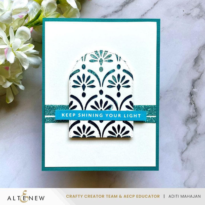 Mini Delight: Fabulous Flowers Stamp & Die Set