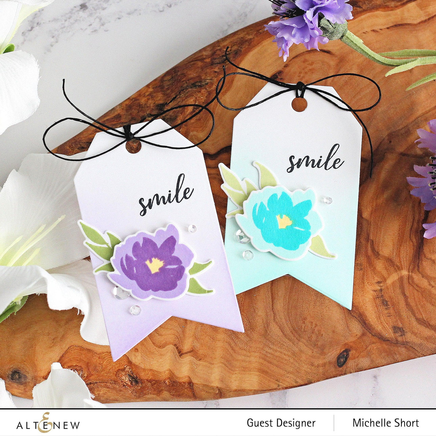 Altenew Mini Delight Mini Delight: Smile Blooms Stamp & Die Set