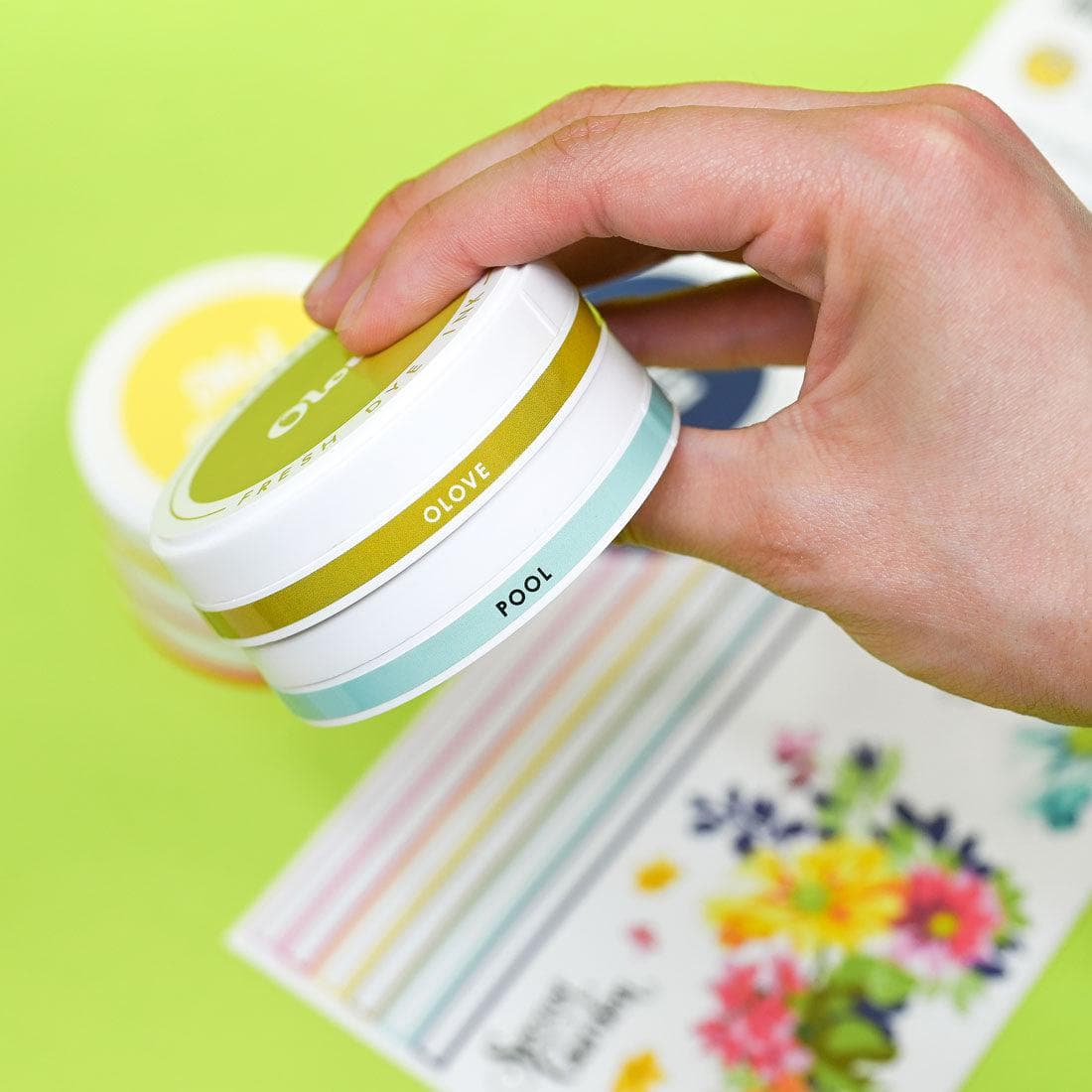 Round Ink Pads Label Set - Colorful Charisma Fresh Dye Ink Bundle