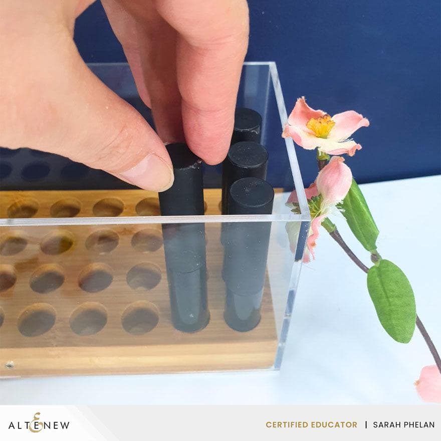 Crafter's Showcase Mini Blending Brush Storage