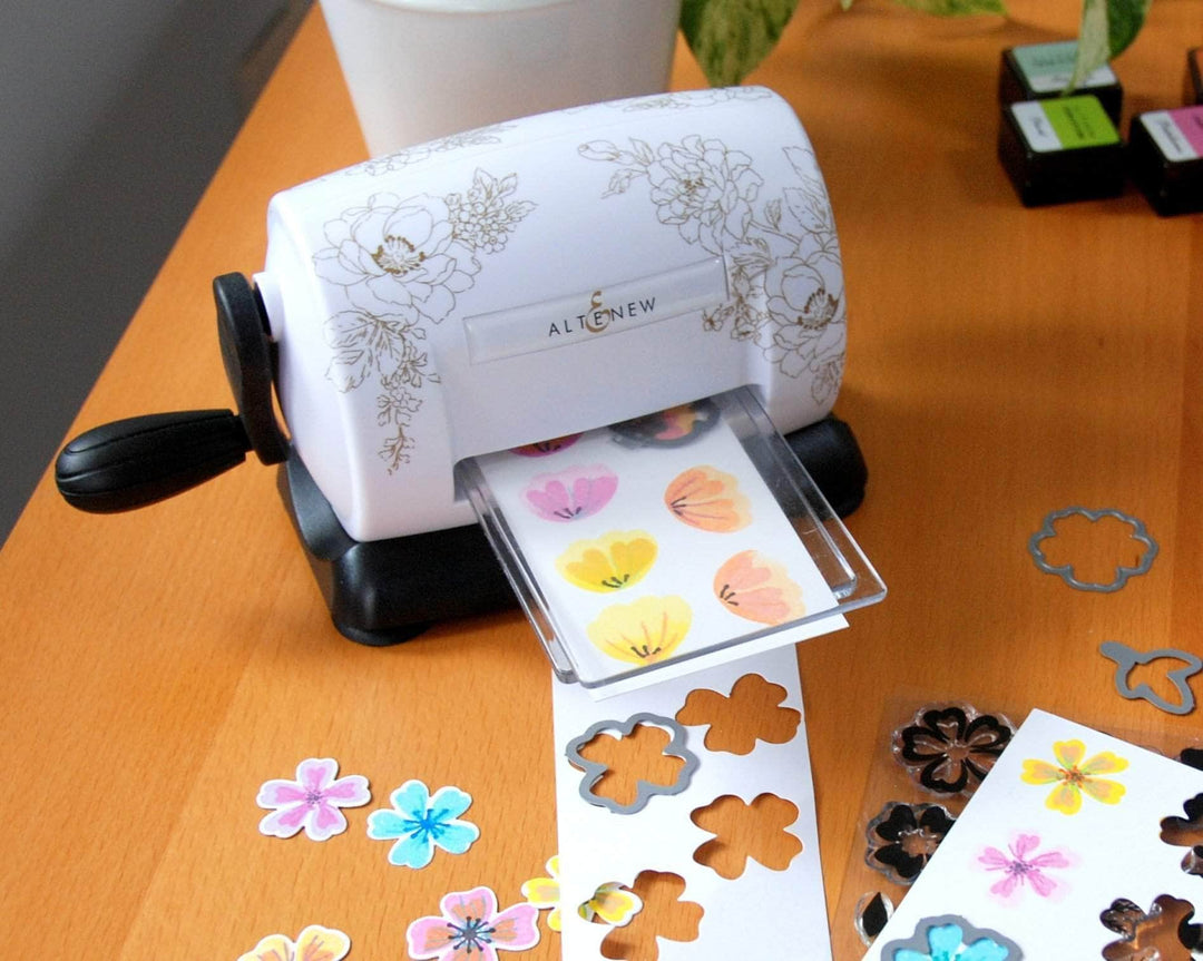 Altenew Tools Die Cutting Essentials Bundle