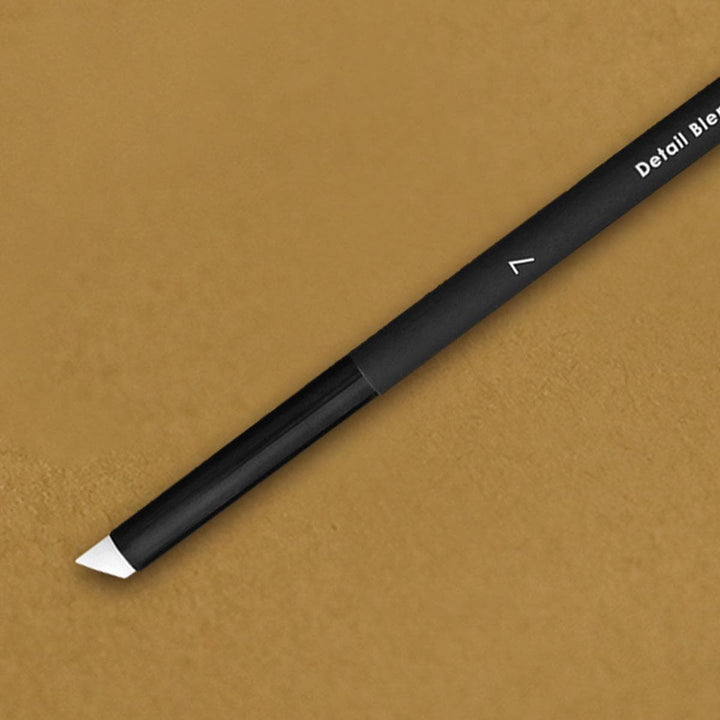 Middle Angled Blending Brush