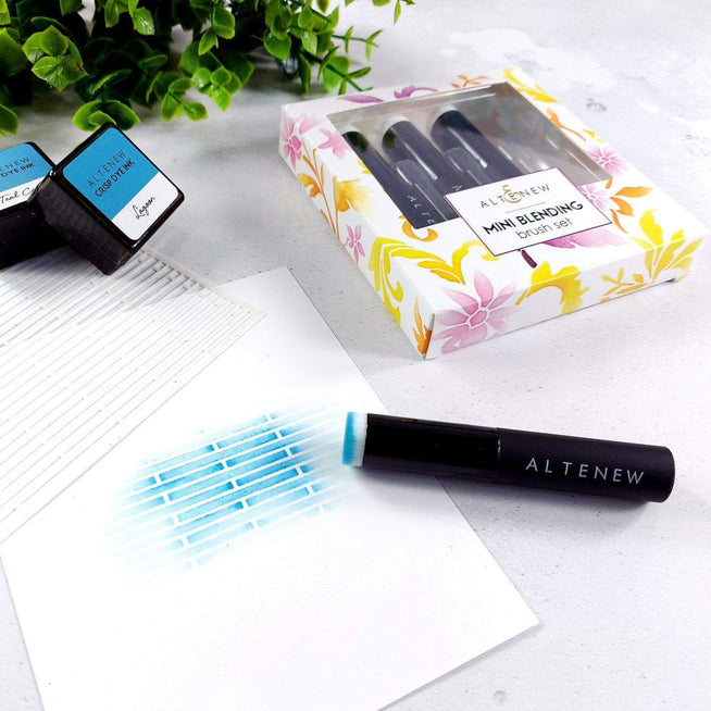 Altenew Mini Blending Brush Set with flat bristles, small craft tools for precise blending and detailed art projects.